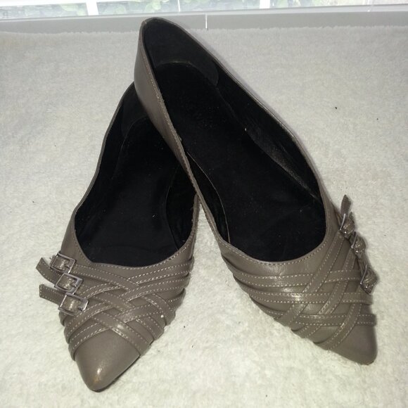 Nine West Pointy Toe Gray Ballet Flats Worn - Picture 1 of 8